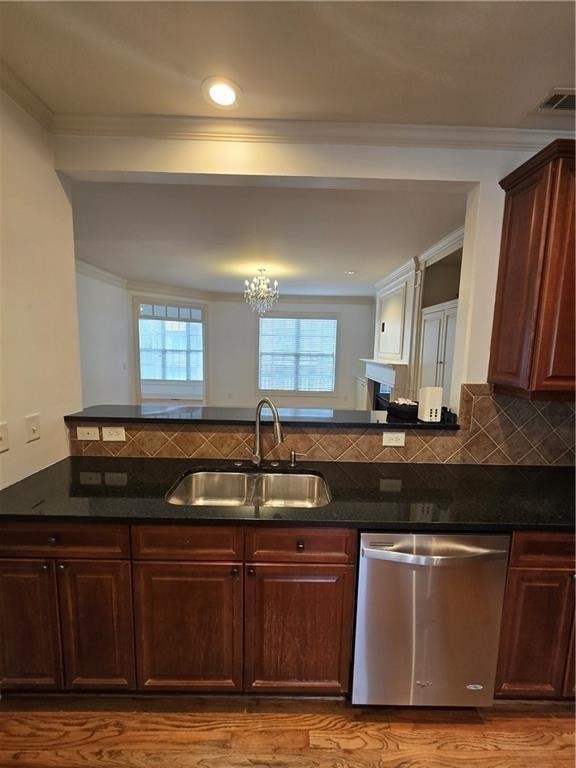 10330 Dashiell Court - Photo 9