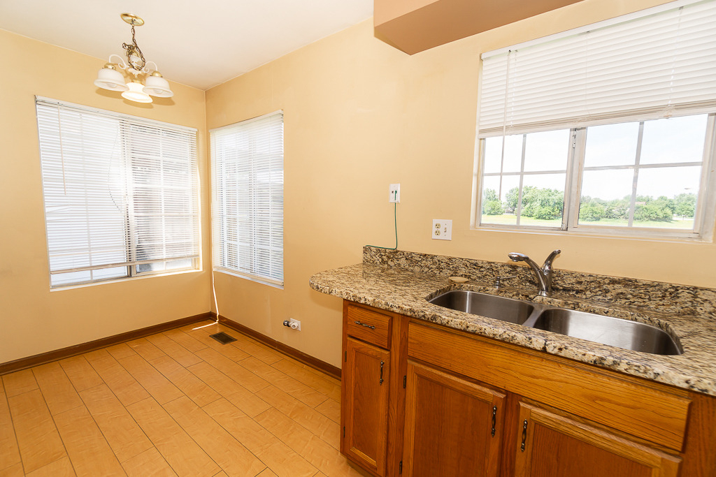 1174 Longford Road - Photo 10