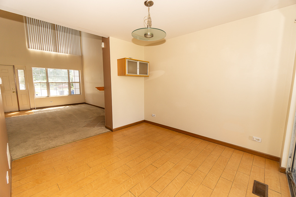 1174 Longford Road - Photo 5