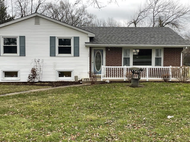 120 Roberts Road - Photo 0
