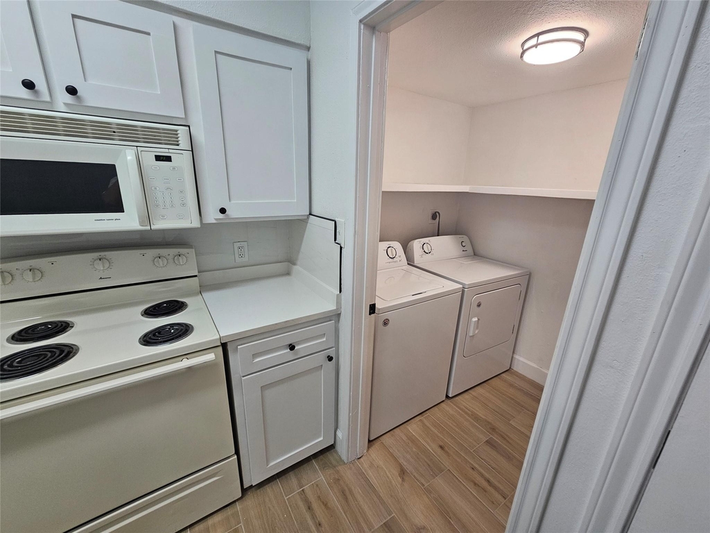 2626 Holly Hall Street - Photo 5