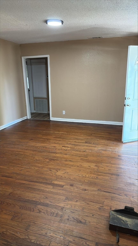 4723 Eppes Street - Photo 2