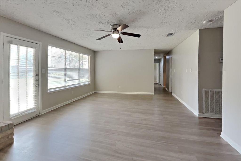 14227 Bella Drive - Photo 3