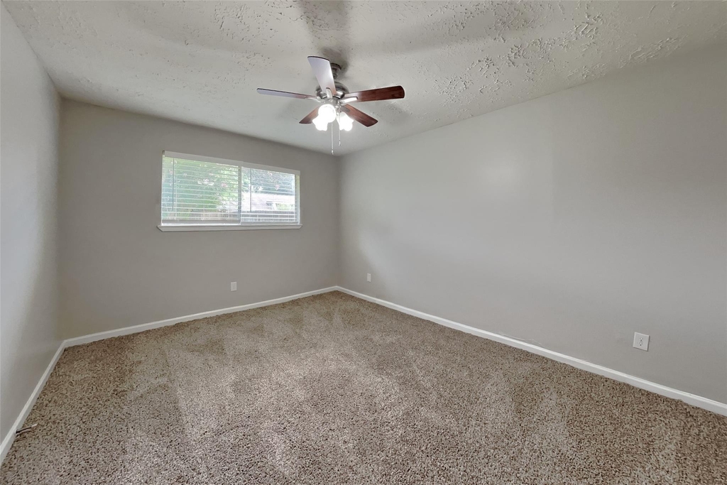 14227 Bella Drive - Photo 13