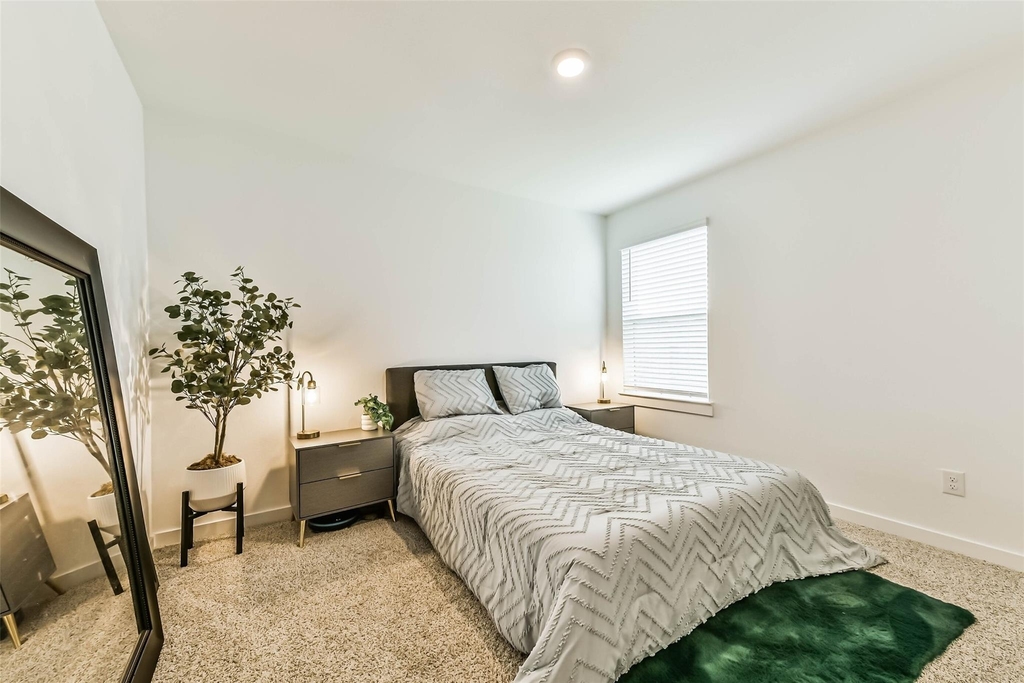 2621 Mackinac Bay Drive - Photo 23