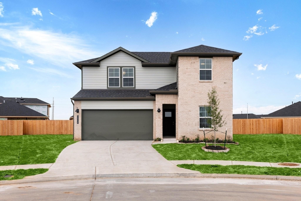 31730 Carlisle Cove Ct - Photo 0