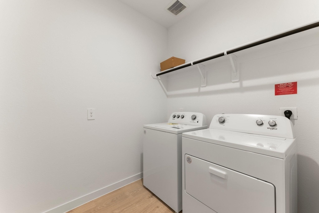 31730 Carlisle Cove Ct - Photo 22