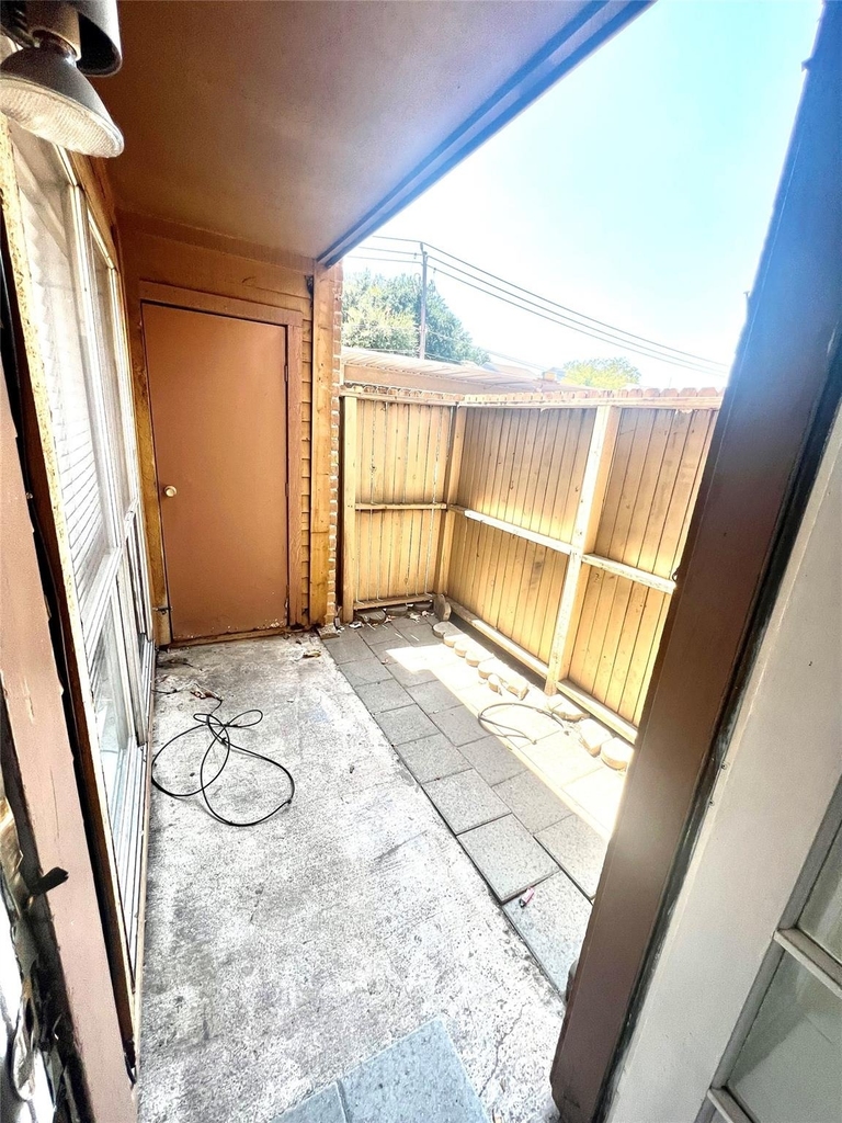 10202 Forum Park Drive - Photo 16