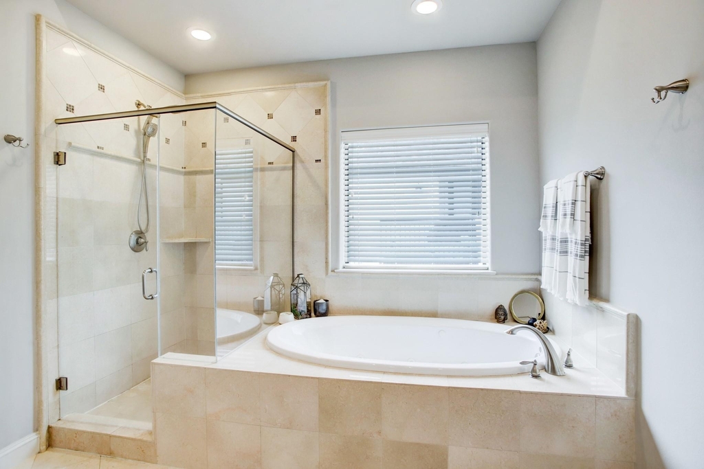 1851 Dart Street - Photo 13
