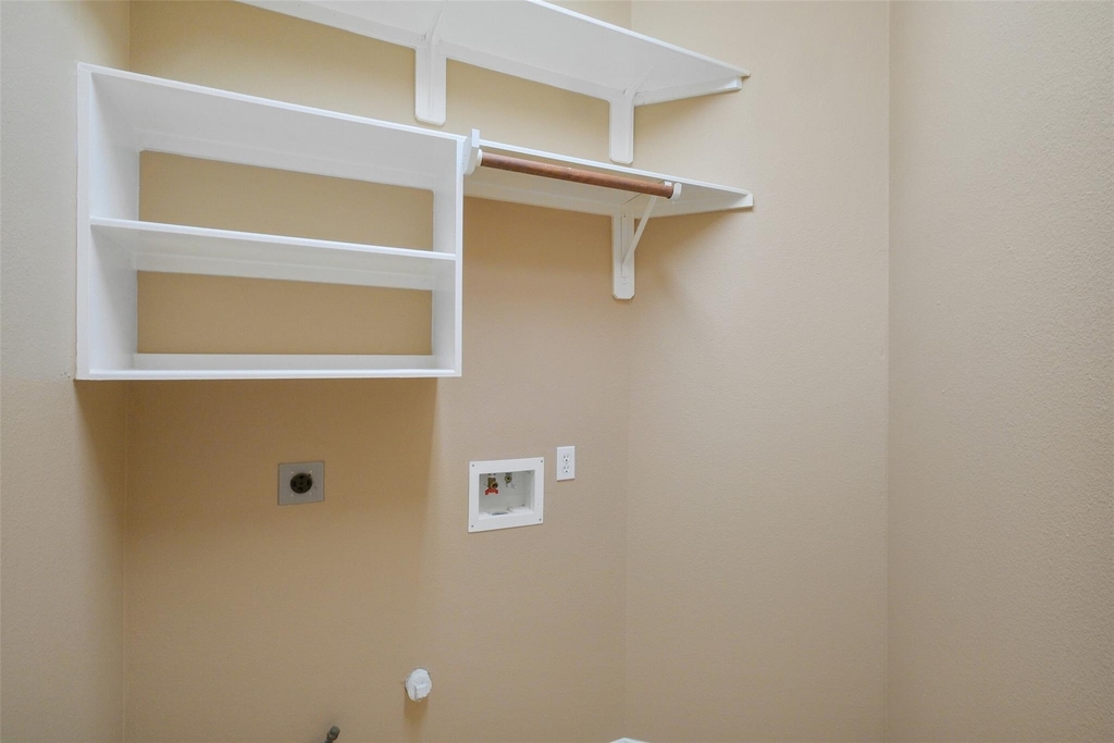 2610 Easton Springs Court - Photo 10