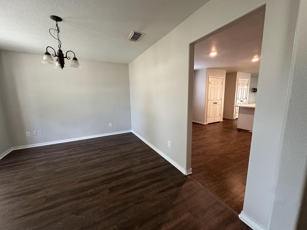 1034 Junction Court - Photo 6