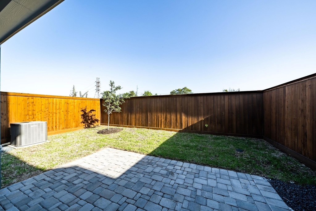10916 Brambling Wood Drive - Photo 4