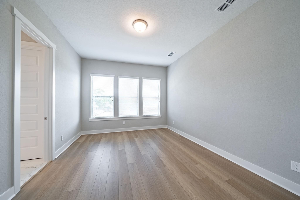 10916 Brambling Wood Drive - Photo 20