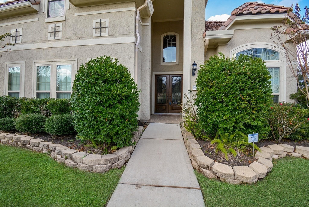 6302 Kennedy Hills Court - Photo 3