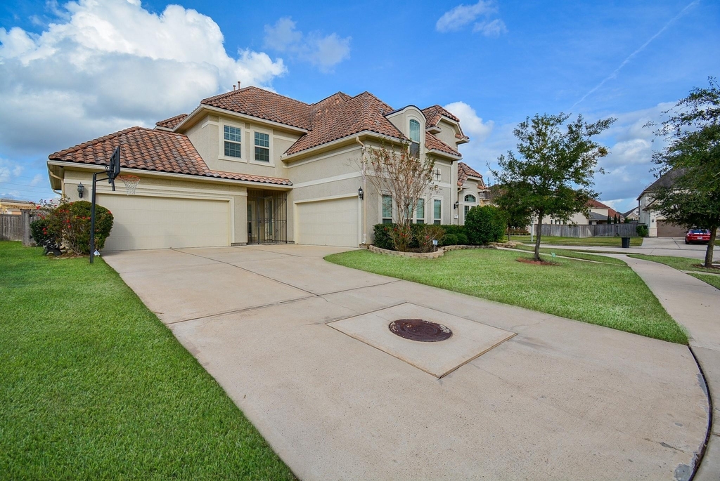 6302 Kennedy Hills Court - Photo 1