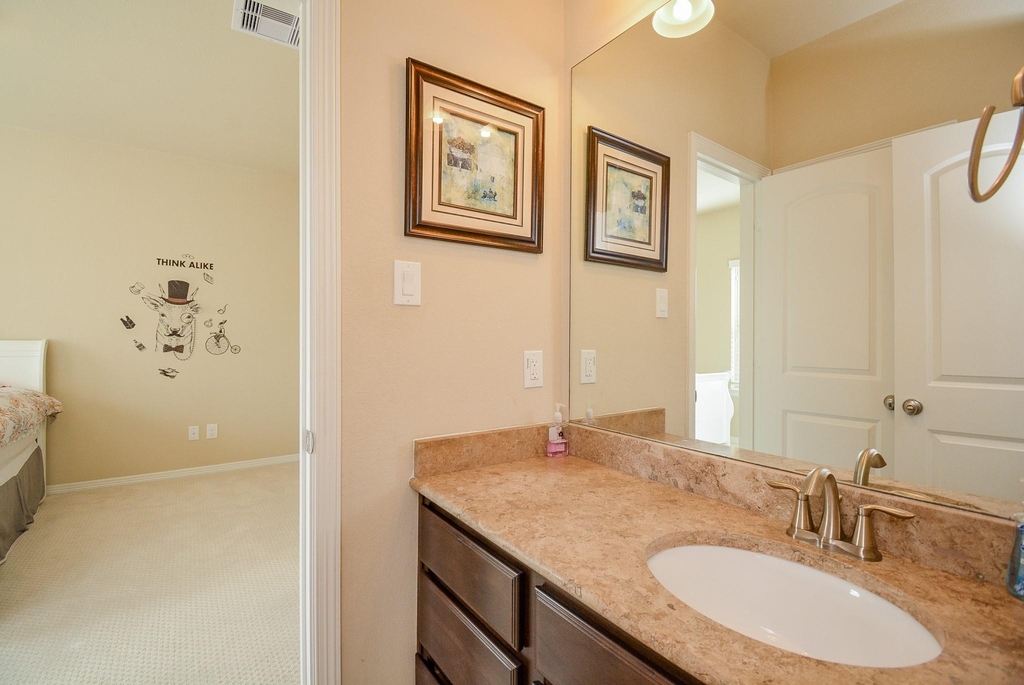 6302 Kennedy Hills Court - Photo 13