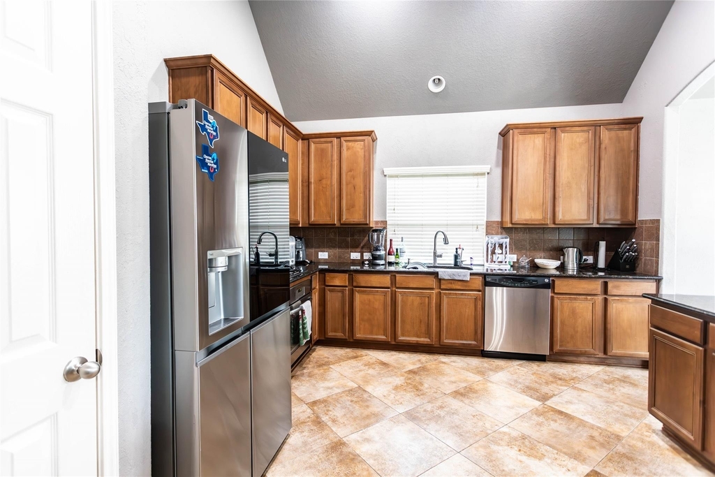16006 Lost Anchor Way Lane - Photo 11
