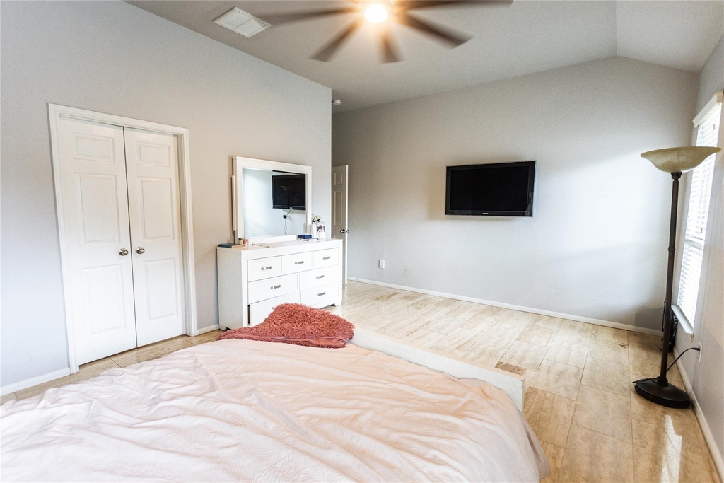 16006 Lost Anchor Way Lane - Photo 13