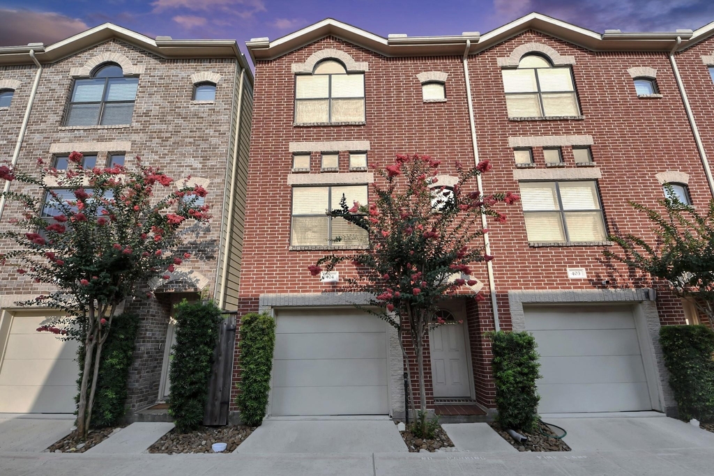 8715 Meadowcroft Drive - Photo 1