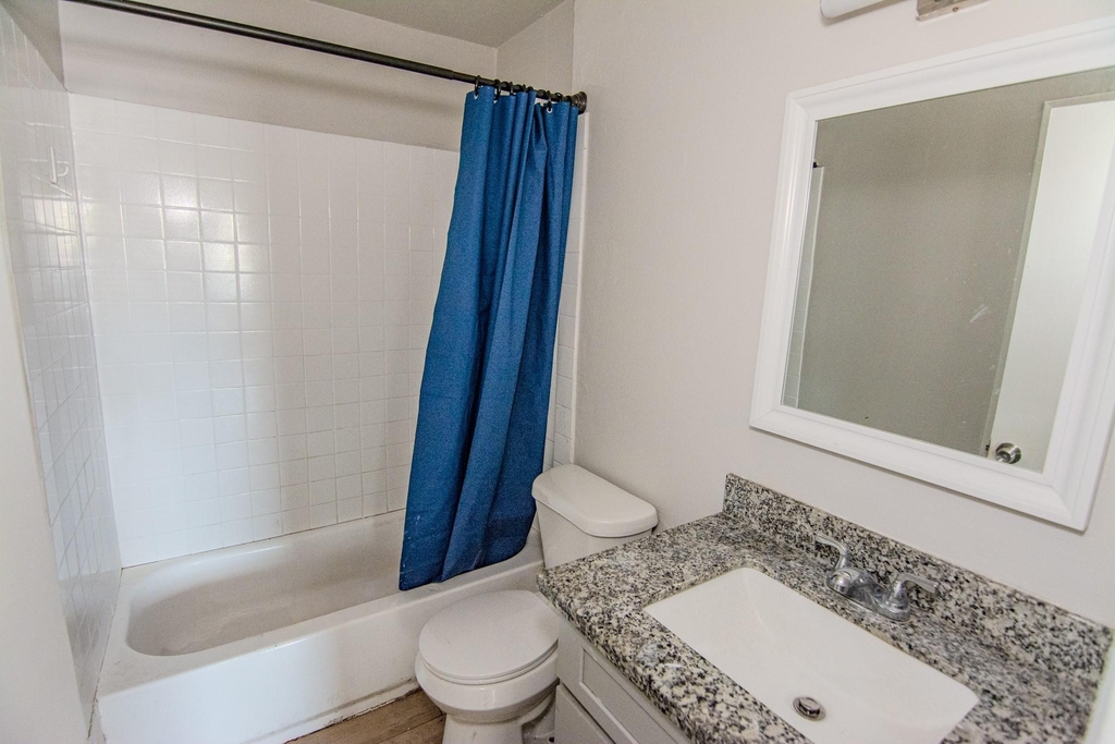 1665 Northwood - Photo 7