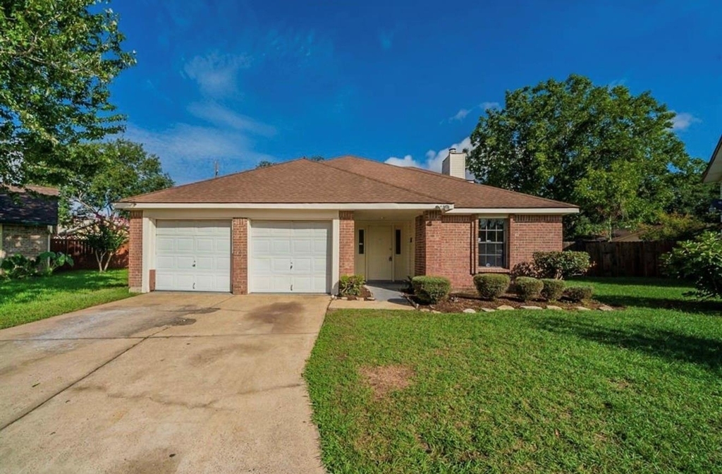 2714 Owens Cross Drive - Photo 0