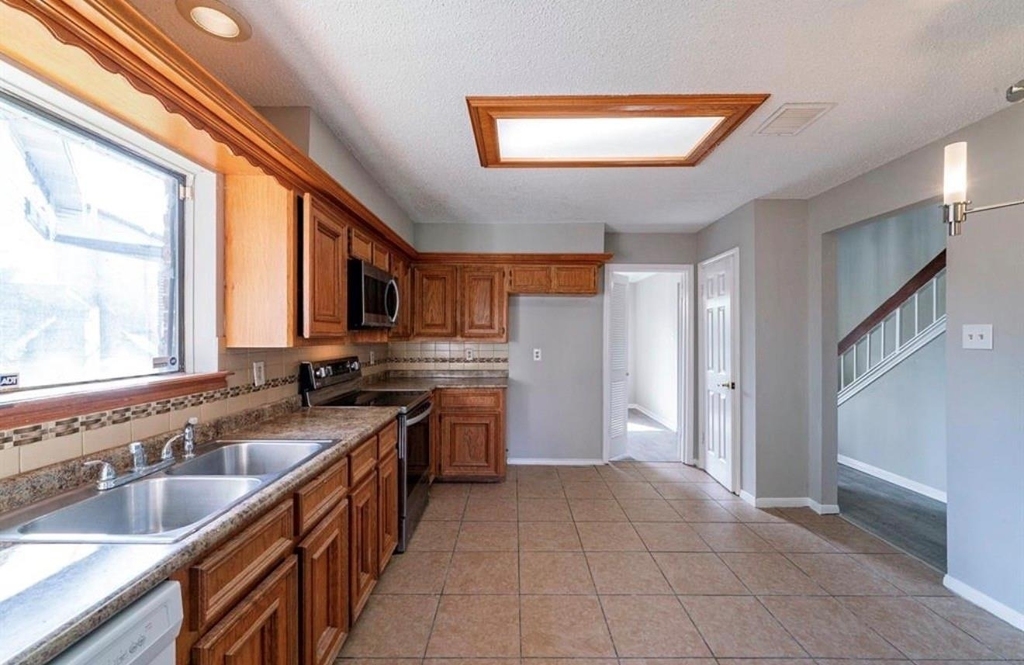2714 Owens Cross Drive - Photo 2