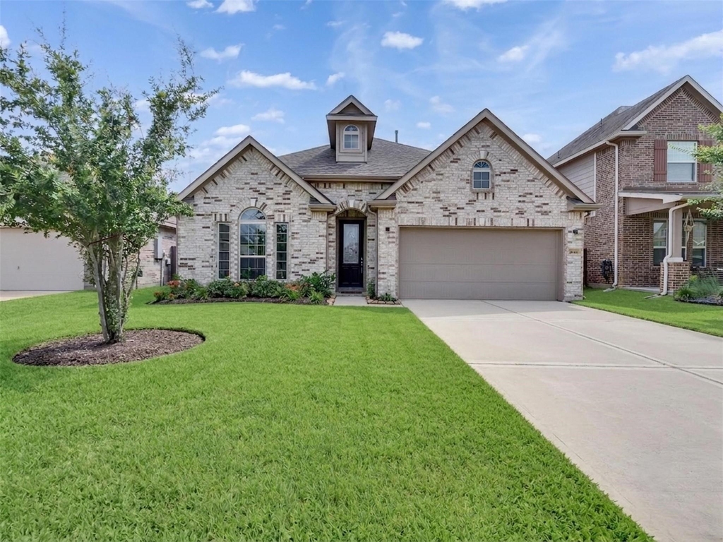2643 Dry Creek Drive - Photo 0