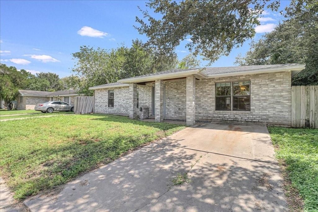 2111 E Lott Avenue - Photo 5