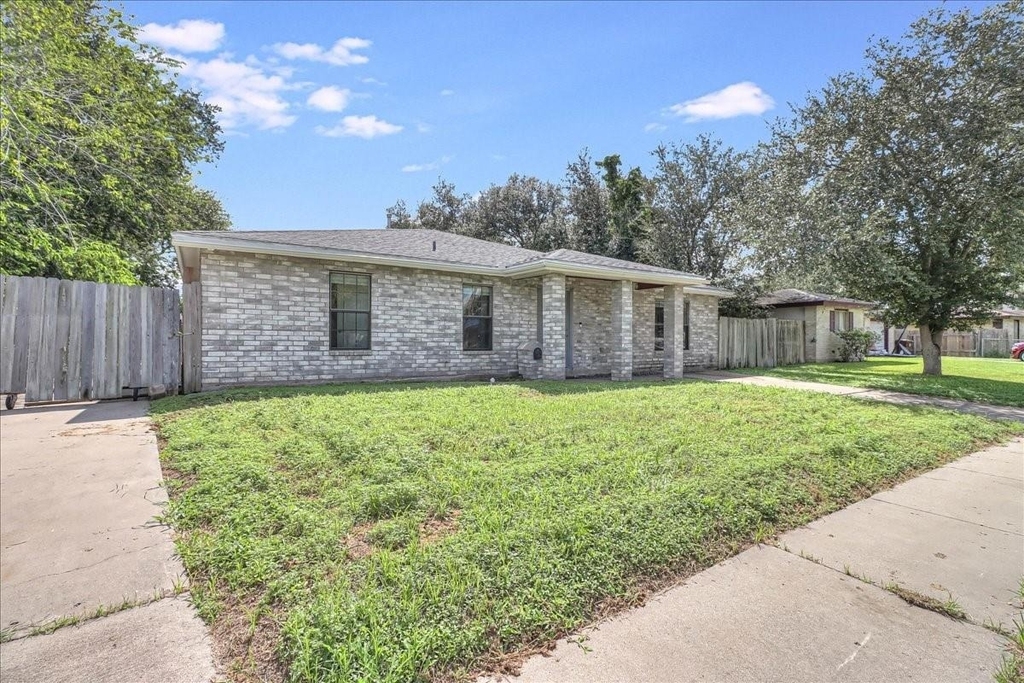 2111 E Lott Avenue - Photo 6