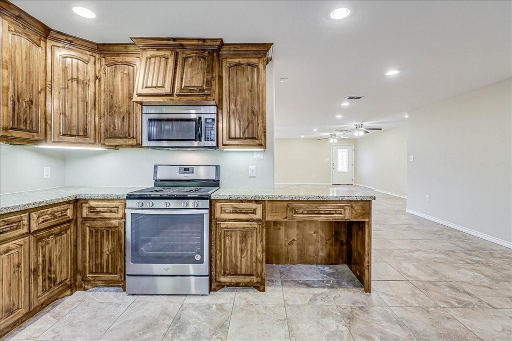 2111 E Lott Avenue - Photo 19