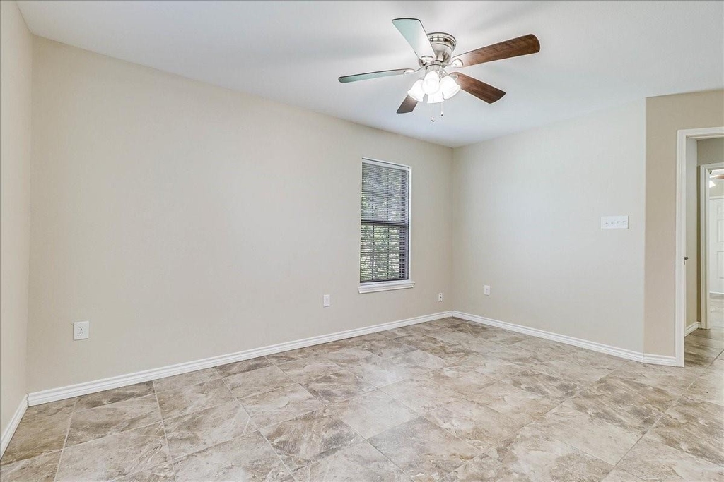 2111 E Lott Avenue - Photo 25