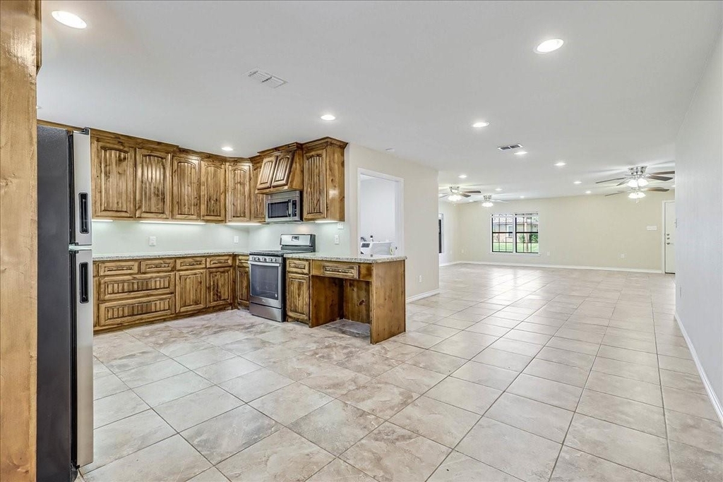 2111 E Lott Avenue - Photo 17