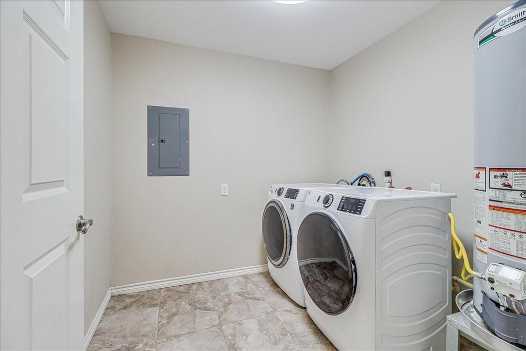 2111 E Lott Avenue - Photo 3