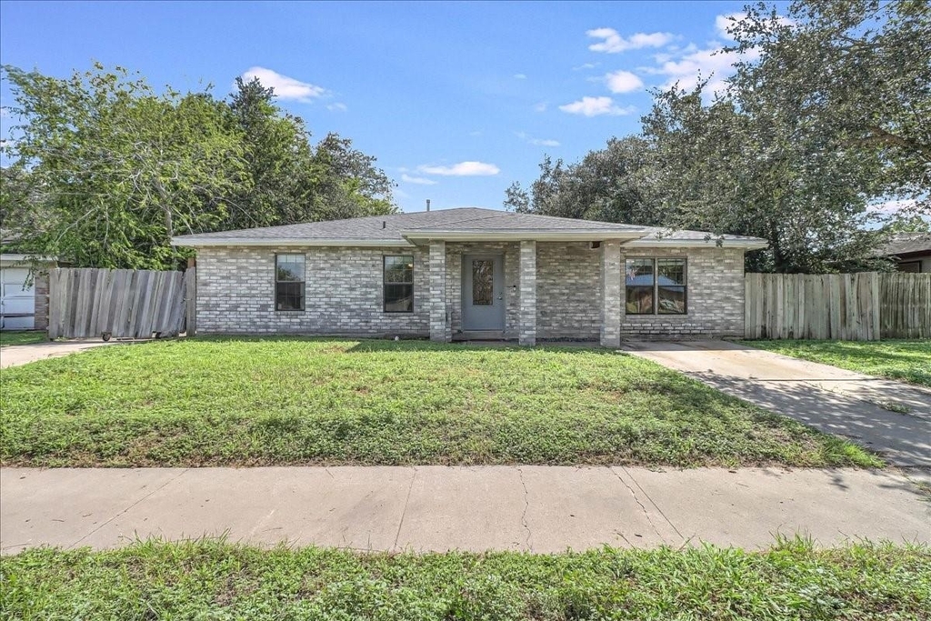 2111 E Lott Avenue - Photo 4