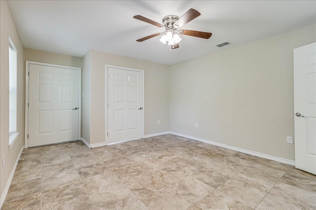 2111 E Lott Avenue - Photo 35