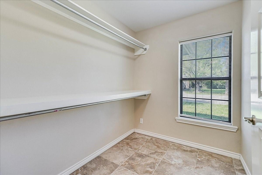 2111 E Lott Avenue - Photo 28