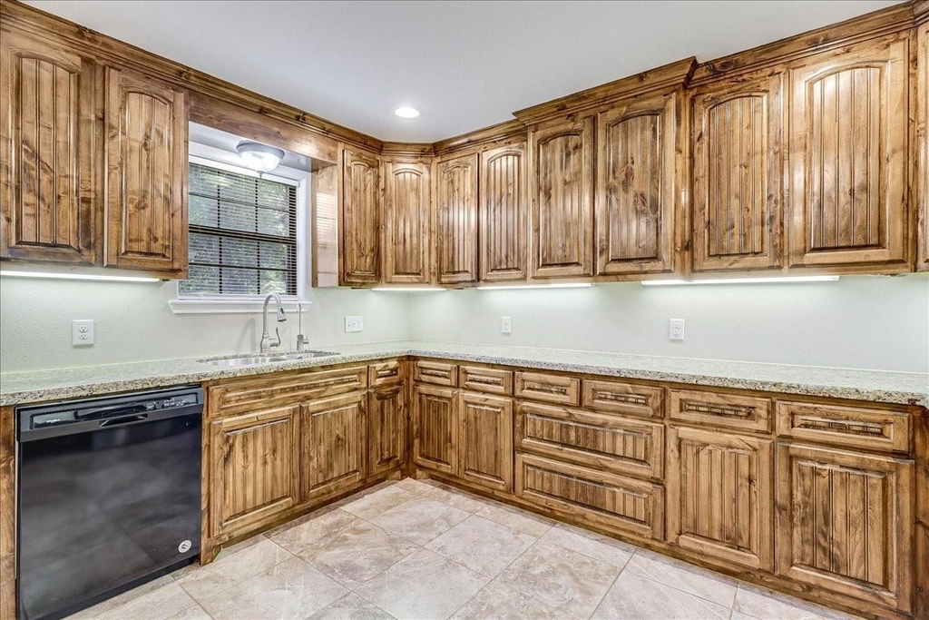 2111 E Lott Avenue - Photo 20