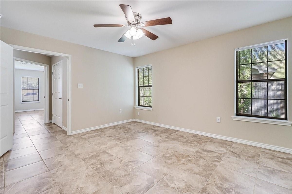 2111 E Lott Avenue - Photo 37