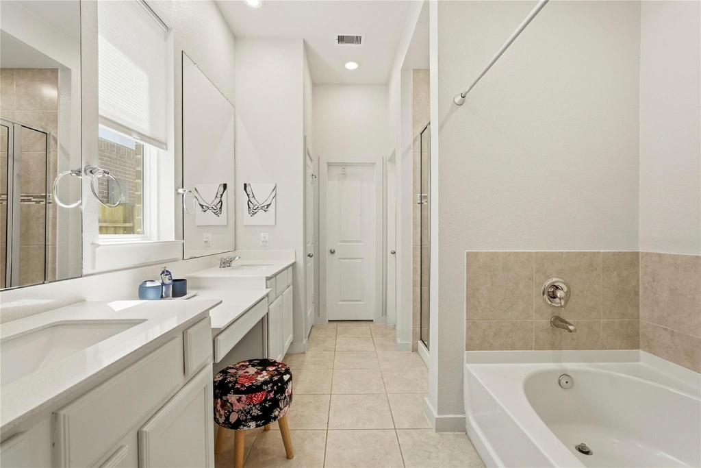 15647 Roscobie Park Drive - Photo 15