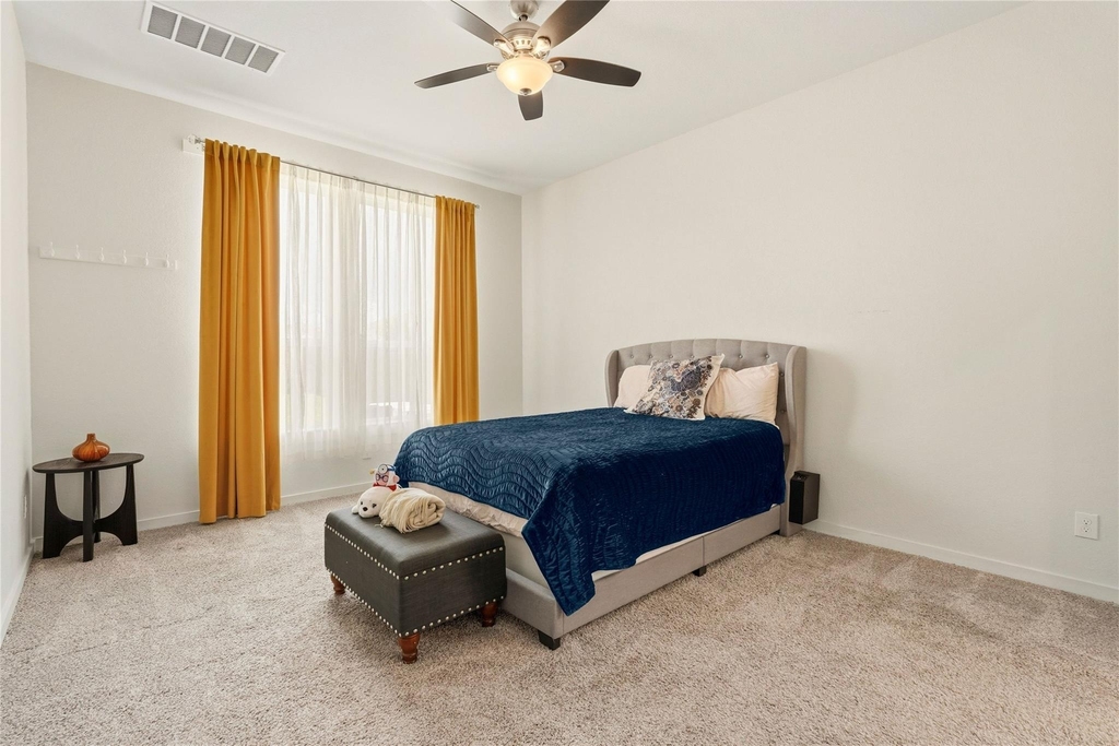 15647 Roscobie Park Drive - Photo 13