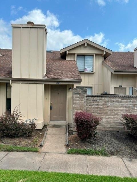 3252 Windchase Boulevard - Photo 2