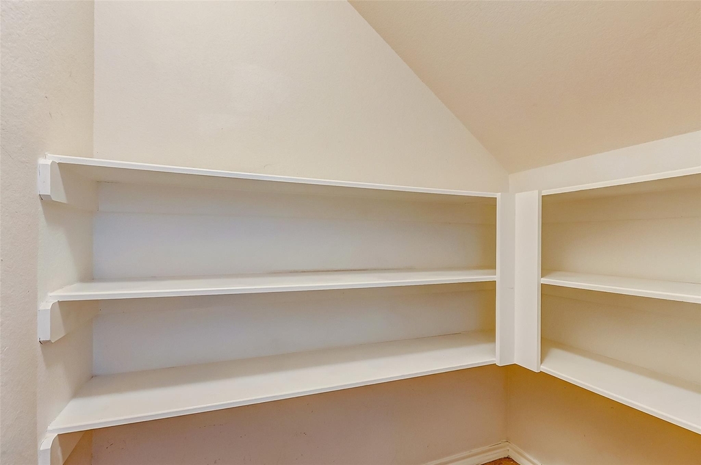 6451 Calgary Woods Lane - Photo 22