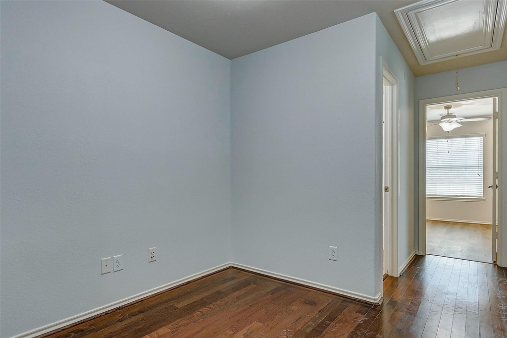 6451 Calgary Woods Lane - Photo 34