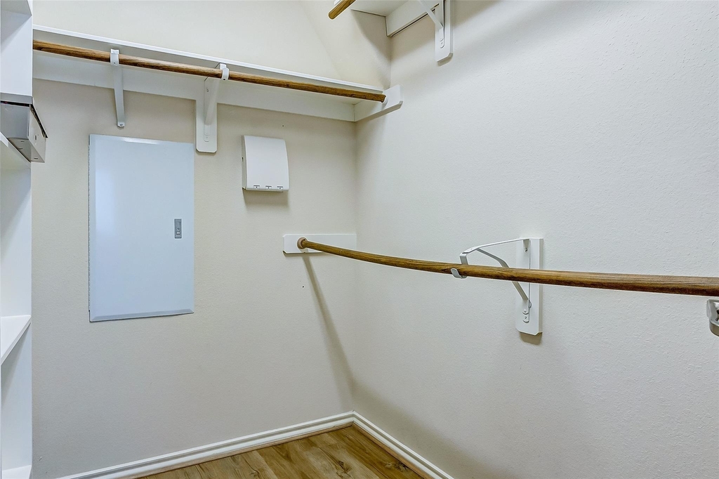 6451 Calgary Woods Lane - Photo 44
