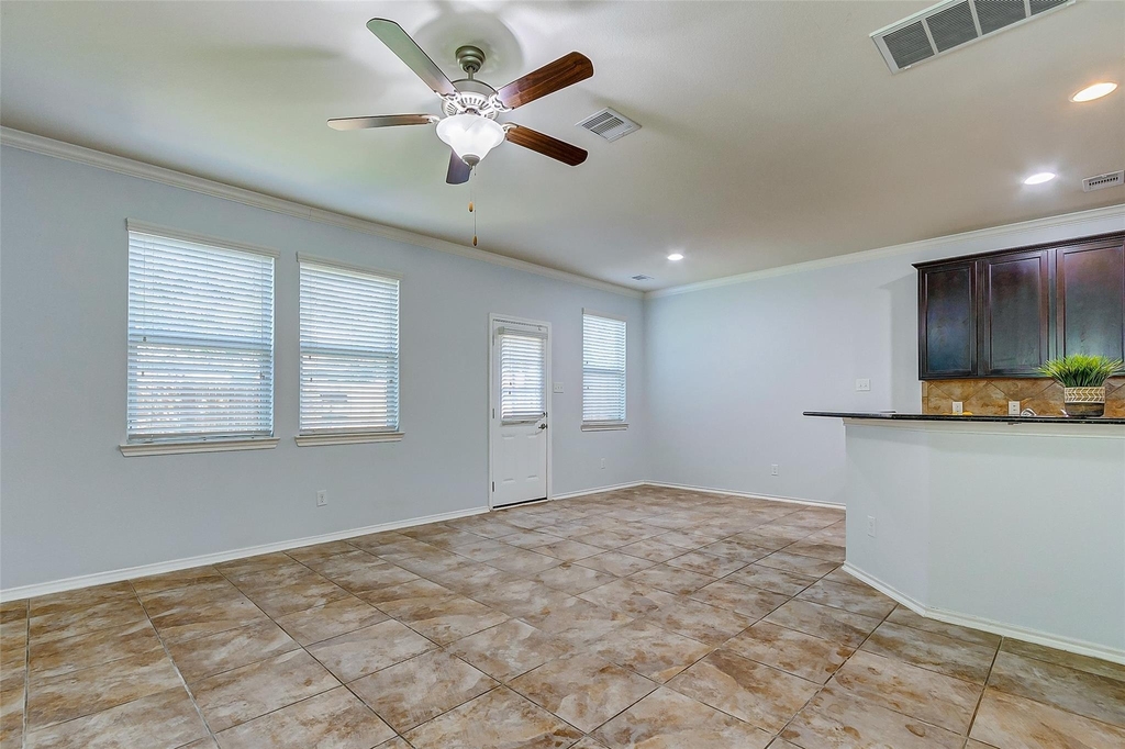 6451 Calgary Woods Lane - Photo 41