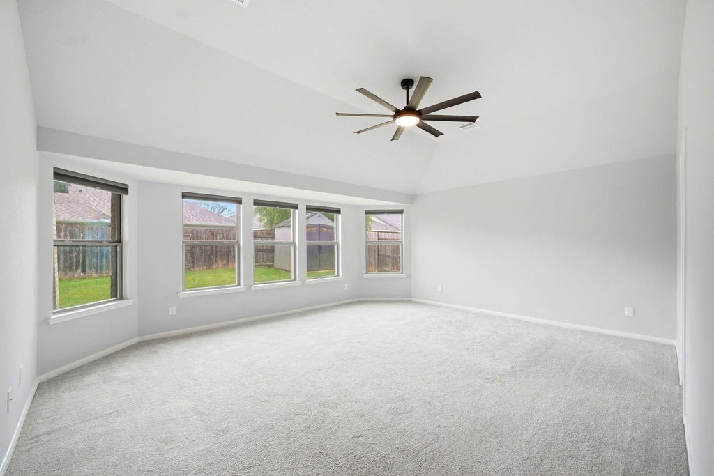 19218 Jenny Creek Court - Photo 18