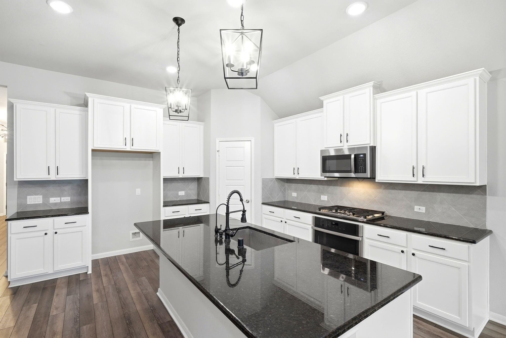 19218 Jenny Creek Court - Photo 14