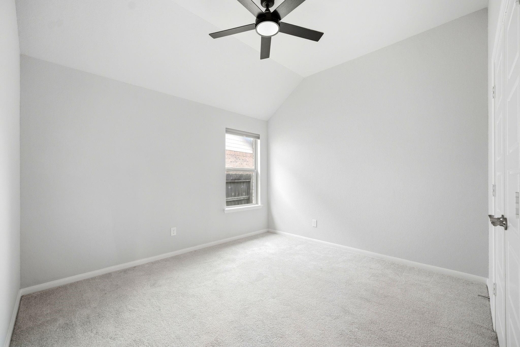 19218 Jenny Creek Court - Photo 25