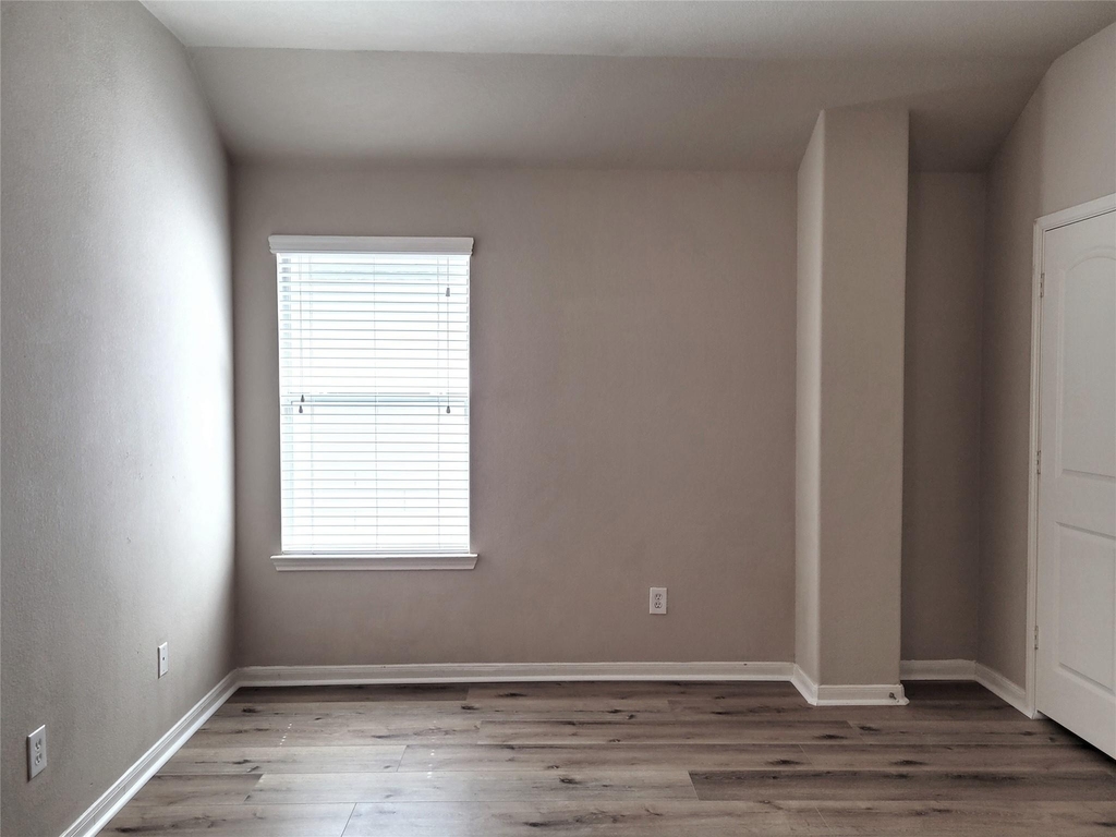 26319 Longview Creek Drive - Photo 29