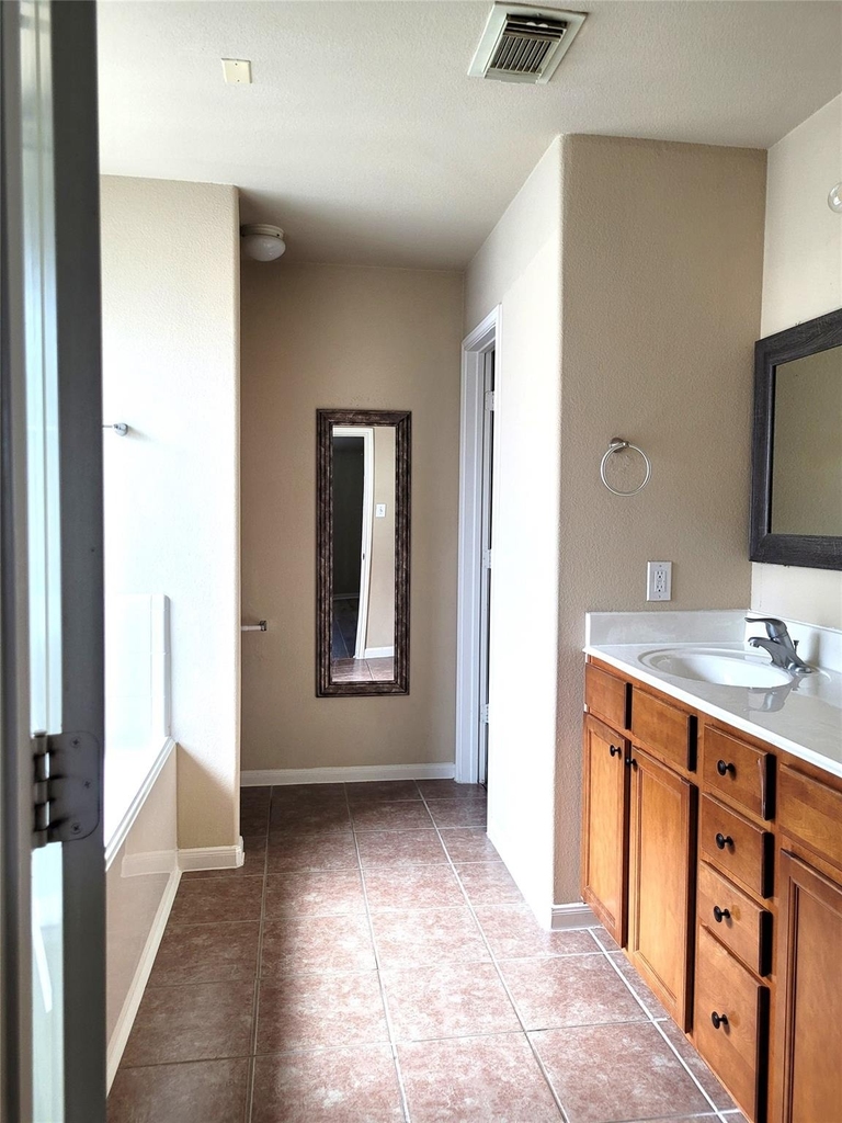 26319 Longview Creek Drive - Photo 21